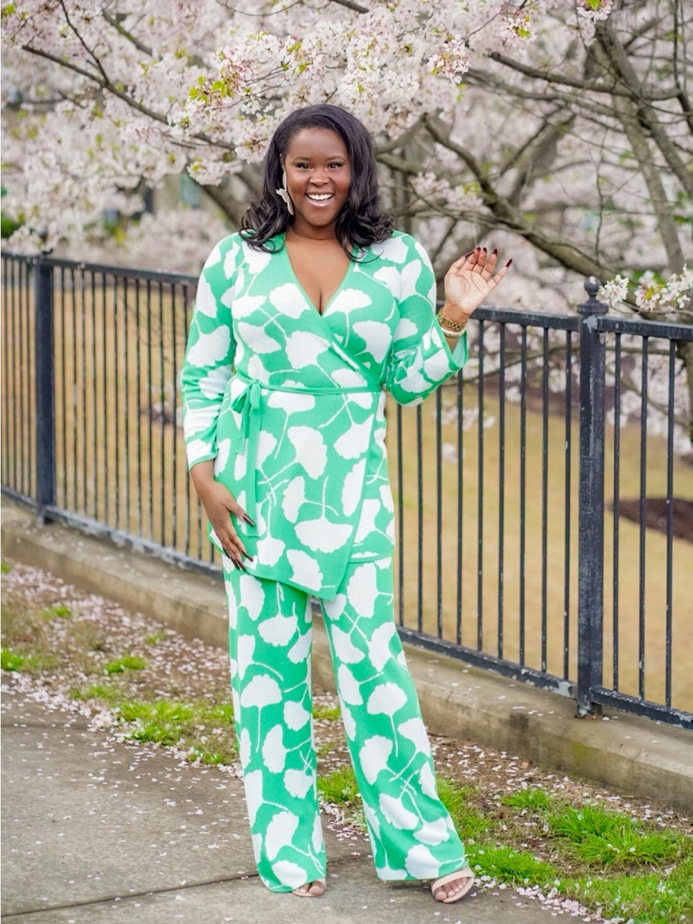 Diane Von Furstenberg x Target Green and White Printed Wrap Pants
